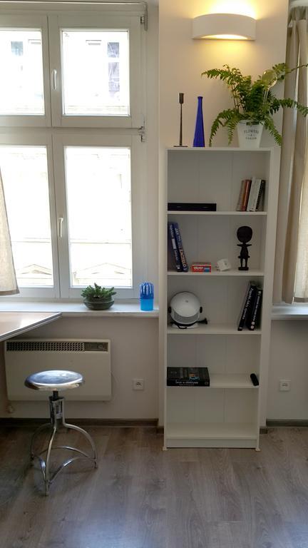 Bluegrayorange Appartement Poznań Buitenkant foto